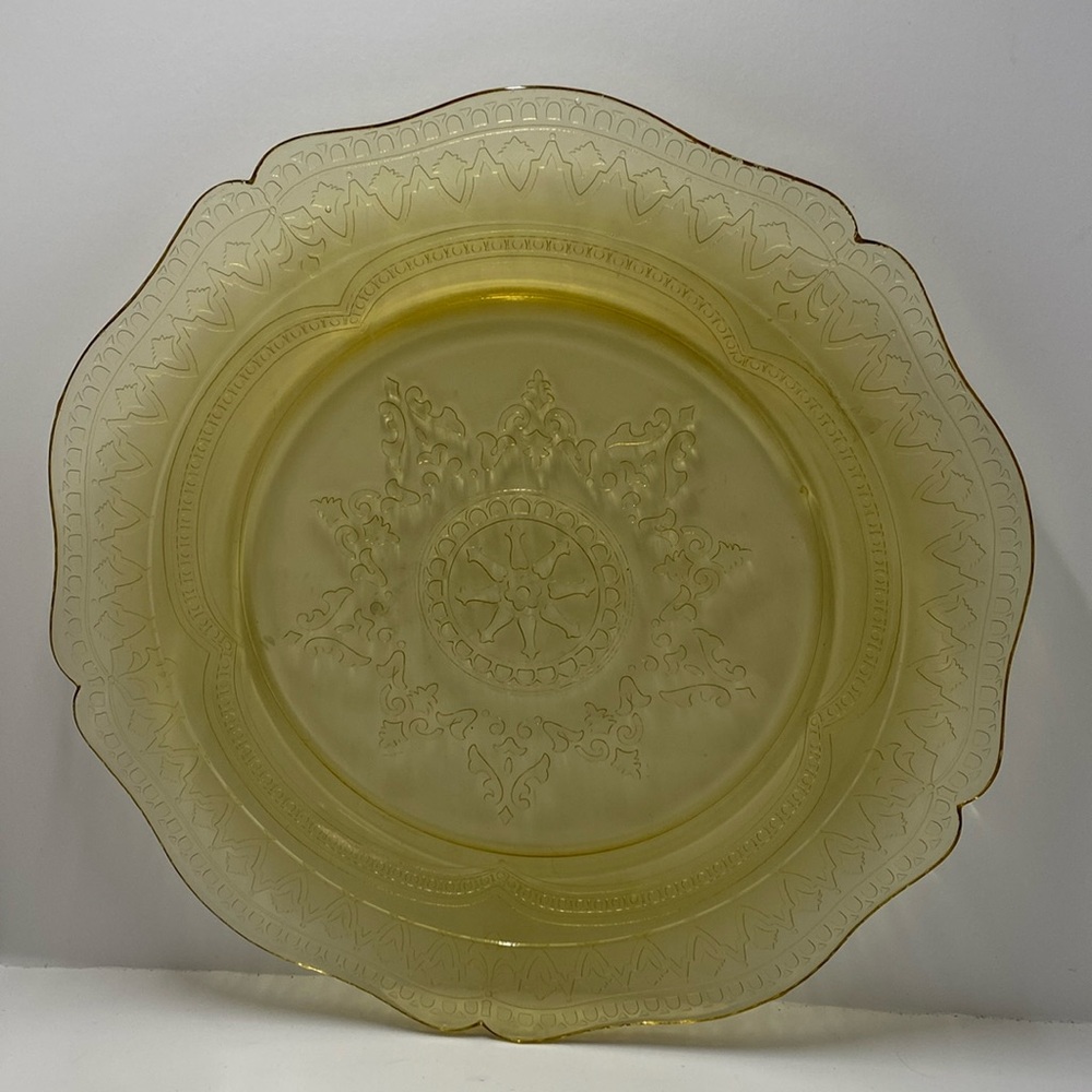 Federal Glass Patrician Spoke Yellow Amber Dinner Plate 11" Depression Glass